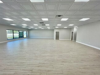 More details for 840 E Main St, Gainesville, TX - Office for Lease