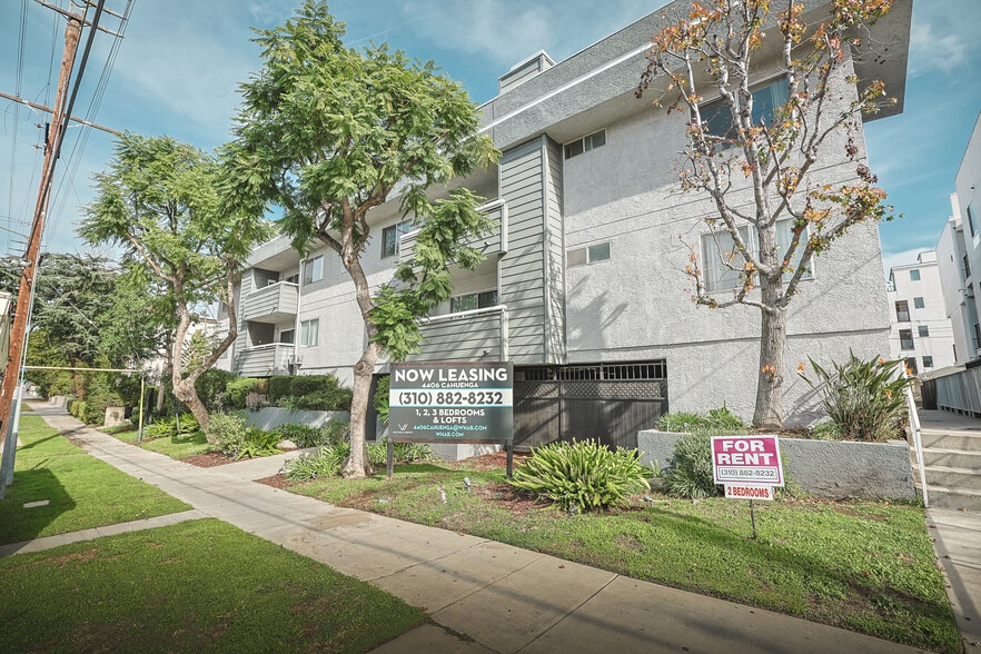 4406 Cahuenga Blvd, Toluca Lake, CA à vendre - Photo du bâtiment - Image 2 de 46