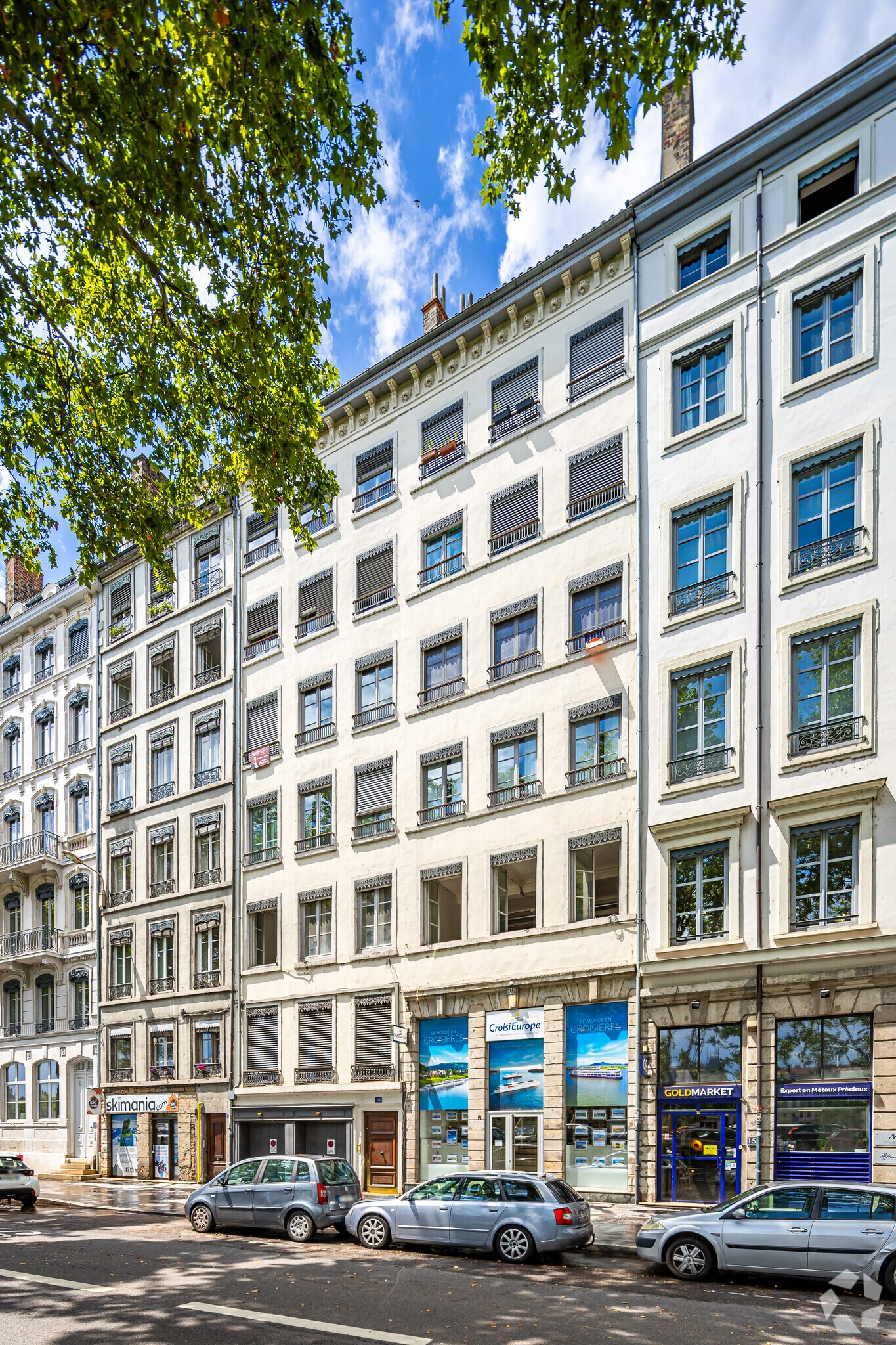 Immeuble residentiel dans Lyon à vendre Photo principale- Image 1 de 4