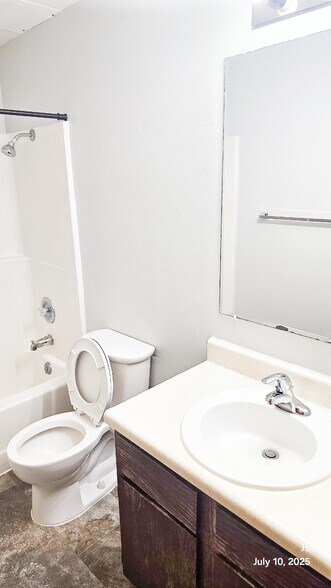 1624 Garfield St, Lincoln, NE à vendre - Photo intérieure - Image 3 de 5