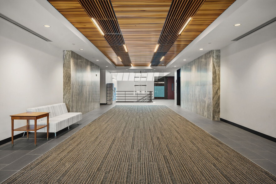 1 Qbe Way, Sun Prairie, WI for lease - Primary Photo - Image 1 of 16