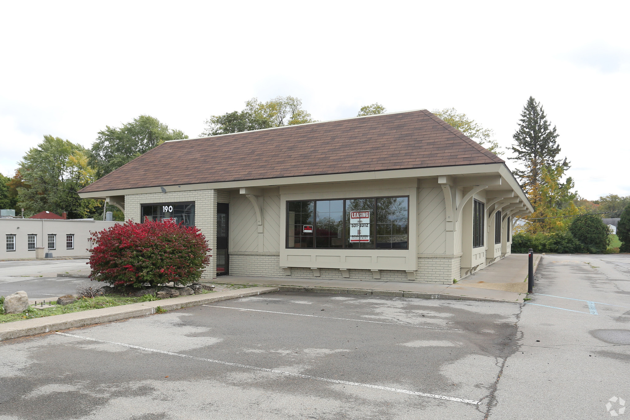 190 W Main St, Webster, NY for sale Primary Photo- Image 1 of 1