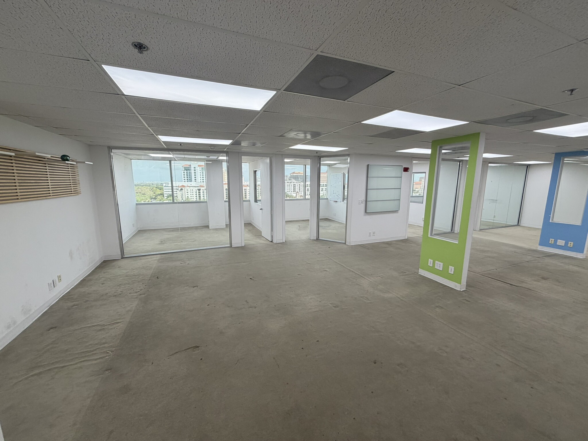 2655 Le Jeune Rd, Coral Gables, FL for lease Interior Photo- Image 1 of 7