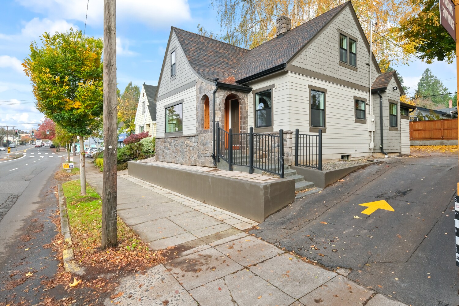 3033 NE Broadway St, Portland, OR à vendre Photo du bâtiment- Image 1 de 10