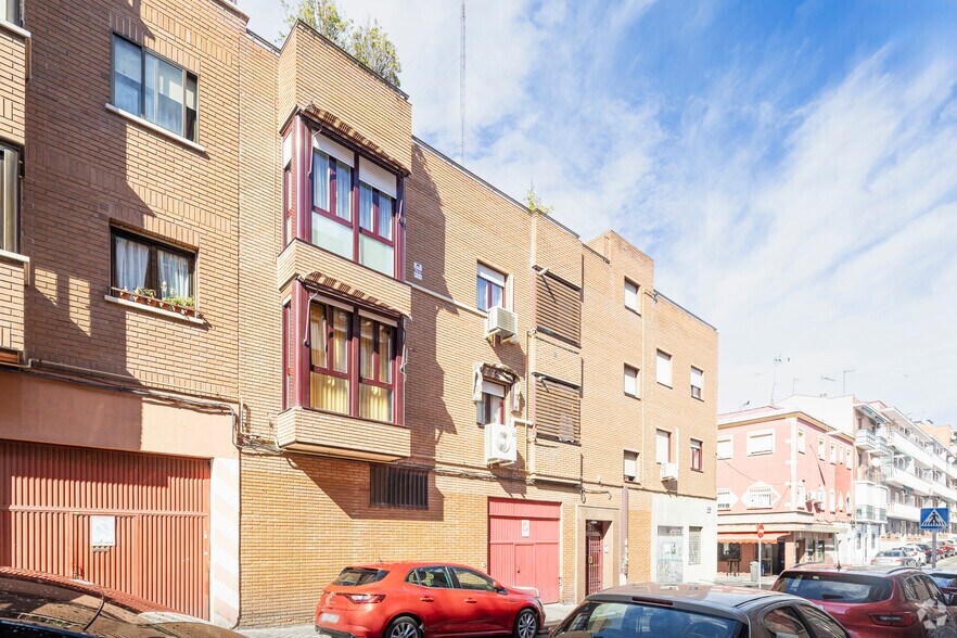 Calle del Grafito, 22, Madrid, Madrid à vendre - Photo du bâtiment - Image 2 de 2