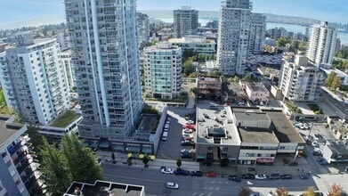 137 E 15th St, North Vancouver, BC - Aerial  map view - Image1