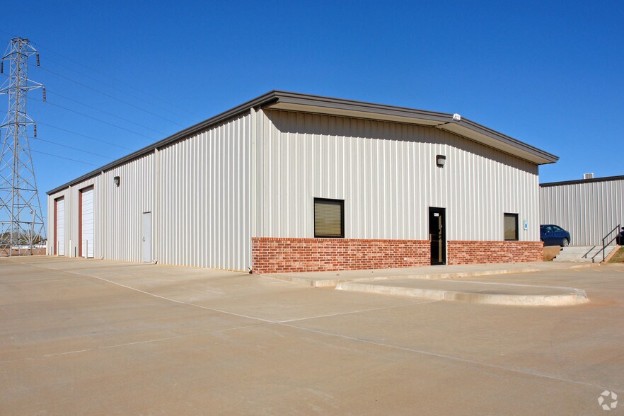 1289 N Air Depot Blvd, Oklahoma City, OK à vendre - Photo principale - Image 1 de 3