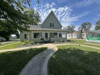 Plus de détails pour 1422 E Center St, Warsaw, IN - Commerce de détail à vendre