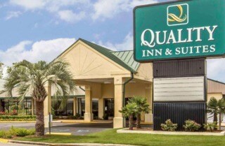 Plus de détails pour 631 E Barbour St, Eufaula, AL - Services hôteliers à vendre