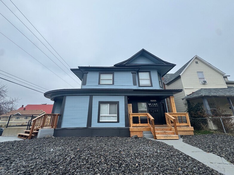 2903 E Olympic Ave, Spokane, WA à vendre - Photo principale - Image 1 de 32