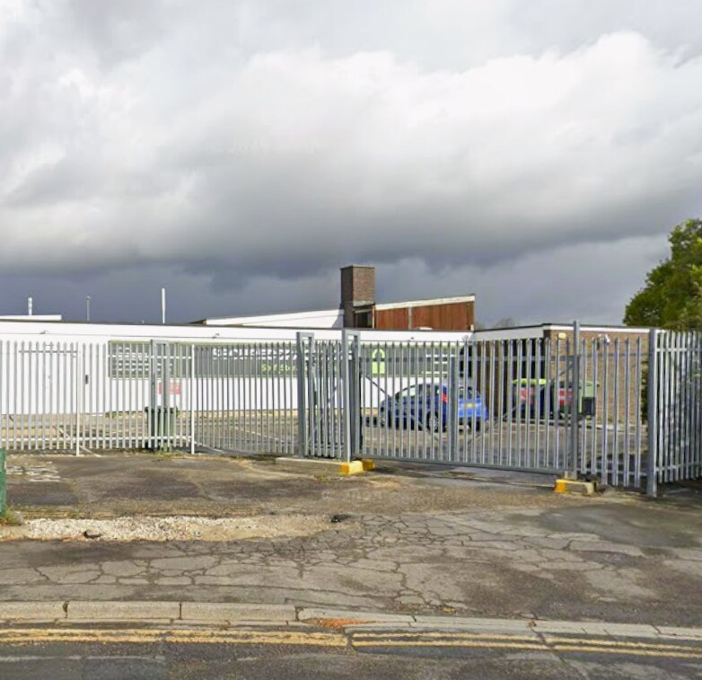 25C West Howe Industrial Estate, Bournemouth à louer Photo du bâtiment- Image 1 de 2