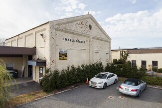 Plus de détails pour 1 Maple St, East Rutherford, NJ - Industriel à louer
