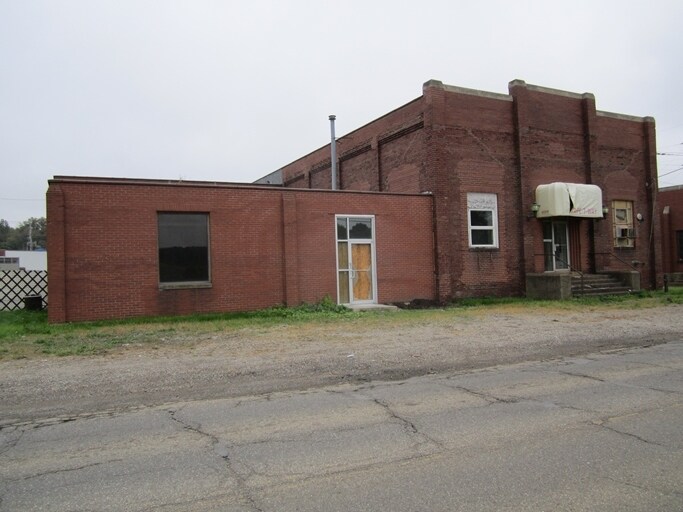 950 S Ellsworth Ave, Salem, OH à louer - Photo du bâtiment - Image 2 de 2