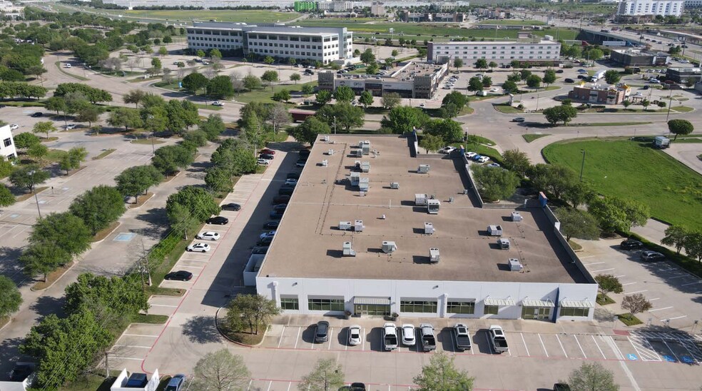 8333 Royal Ridge Pky, Irving, TX à louer - Aérien - Image 3 de 8