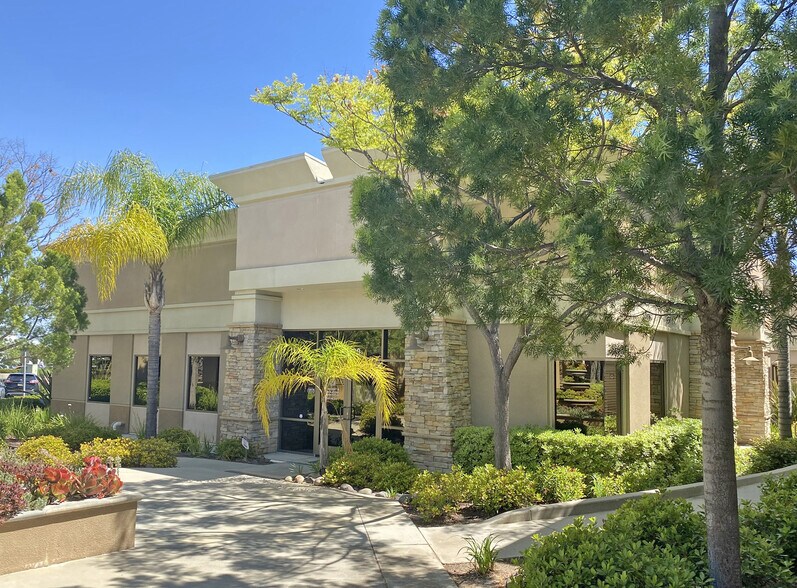 43430-43434 Business Park Dr, Temecula, CA à louer - Photo du bâtiment - Image 2 de 4
