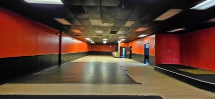 10703-10765 Gulf Fwy, Houston, TX for lease Interior Photo- Image 2 of 12