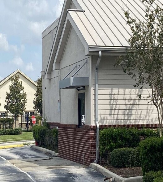 310 S Alafaya Trl, Orlando, FL for lease - Building Photo - Image 3 of 7