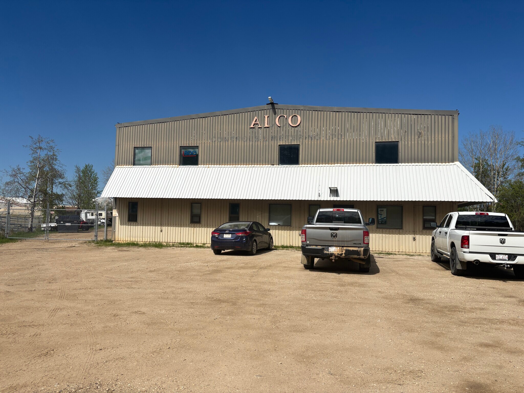 216 Birch Road, Slave Lake, AB à vendre Photo du bâtiment- Image 1 de 2