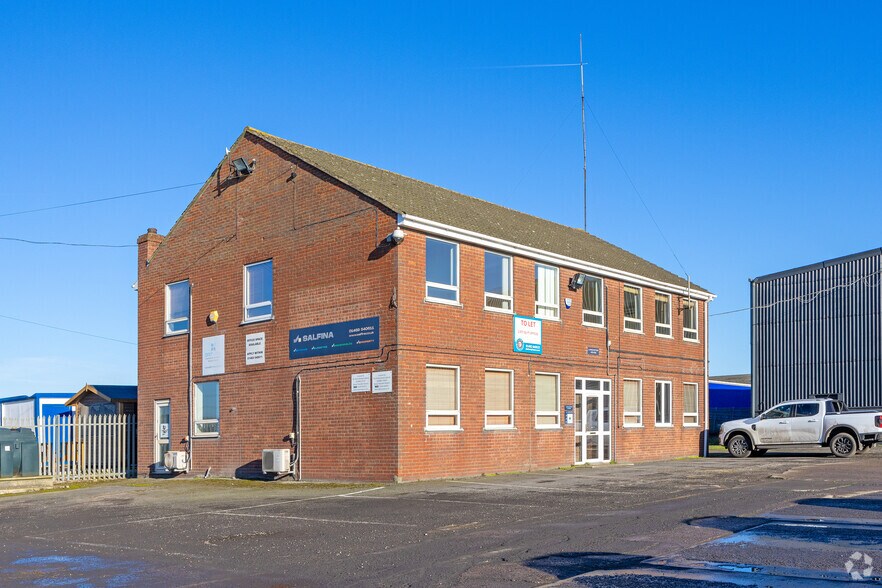 Killingholme Airfield, Immingham à louer - Photo du bâtiment - Image 1 de 8