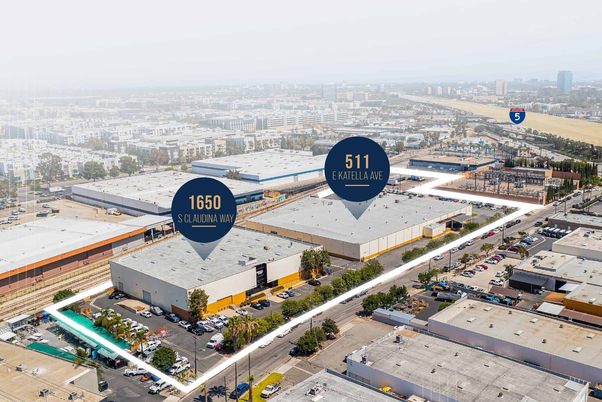 511 E Katella Ave & 1650 S Claudina Way portefeuille de 2 propriétés à vendre sur LoopNet.ca Photo principale- Image 1 de 2
