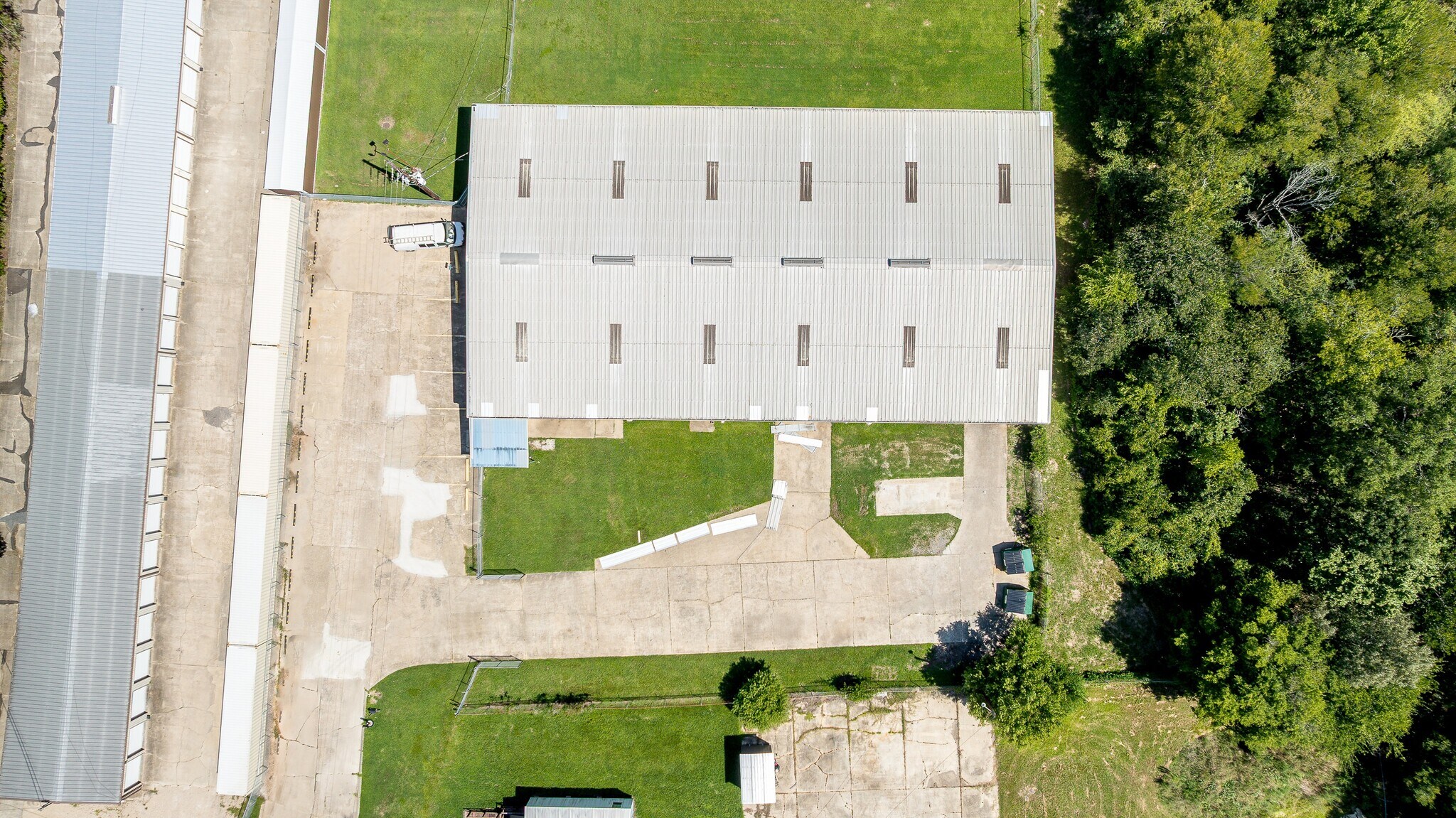 1933 Winnsboro Rd, Monroe, LA à vendre Photo principale- Image 1 de 15