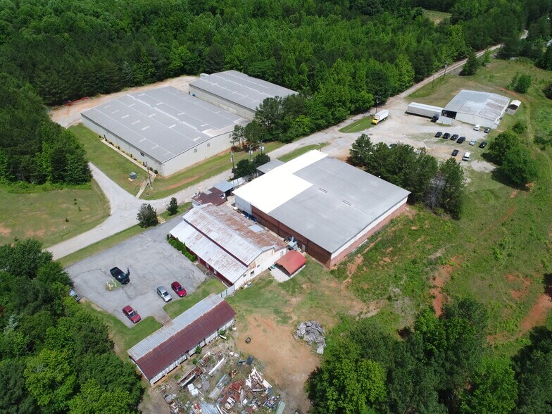 170 Strickland Dr, Spartanburg, SC à louer - Photo du bâtiment - Image 2 de 7