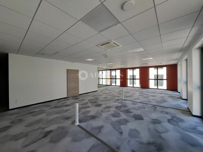 Office in Nancy for lease - Interior Photo - Image 3 of 7
