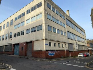 Plus de détails pour 19 Guthrie St, Dundee - Industriel à vendre