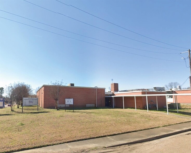 4215 Sunset Dr, Jackson, MS for sale - Primary Photo - Image 1 of 2