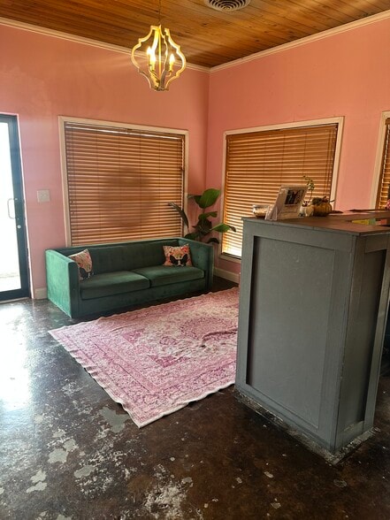 119-121 Allamanda Dr, Lakeland, FL for sale - Building Photo - Image 3 of 8