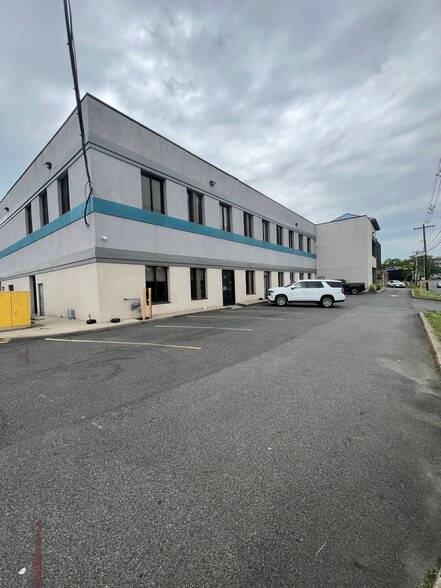255 Route 3, Secaucus, NJ à vendre - Photo du bâtiment - Image 1 de 4