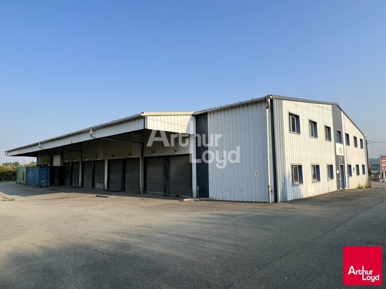 Flex in Cesson-Sévigné for sale - Building Photo - Image 2 of 7