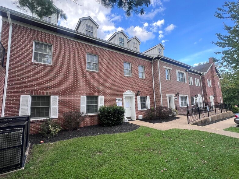 9692-9706 Marlboro Pike, Upper Marlboro, MD à vendre - Photo du bâtiment - Image 1 de 1