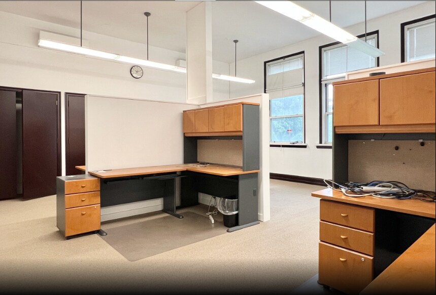 3392 NY-8 Hwy, South New Berlin, NY à louer - Photo du bâtiment - Image 2 de 4