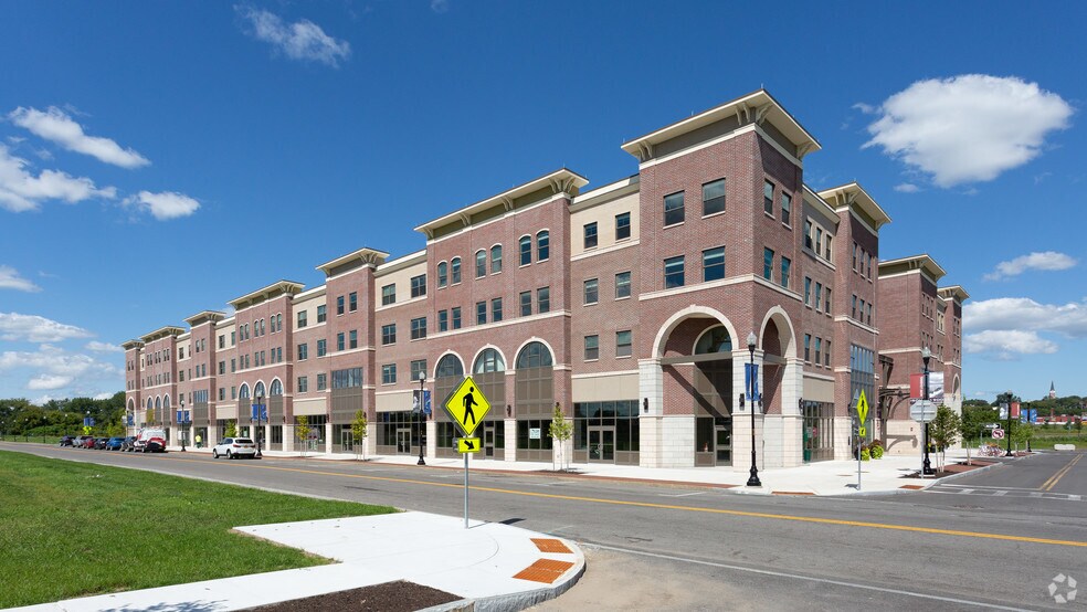 720 Van Rensselaer St, Syracuse, NY à louer - Photo du bâtiment - Image 1 de 56
