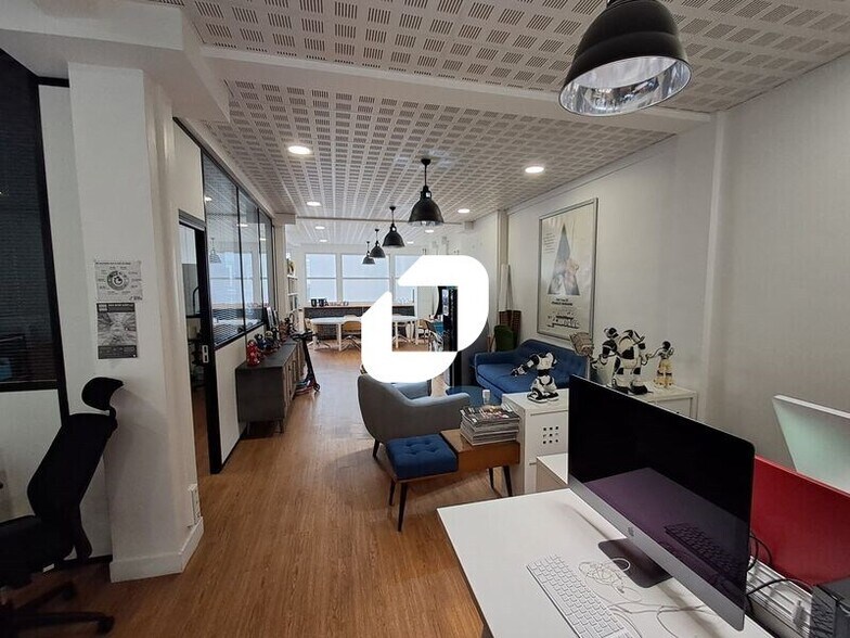 18 Rue De Saisset, Montrouge for lease - Interior Photo - Image 1 of 22