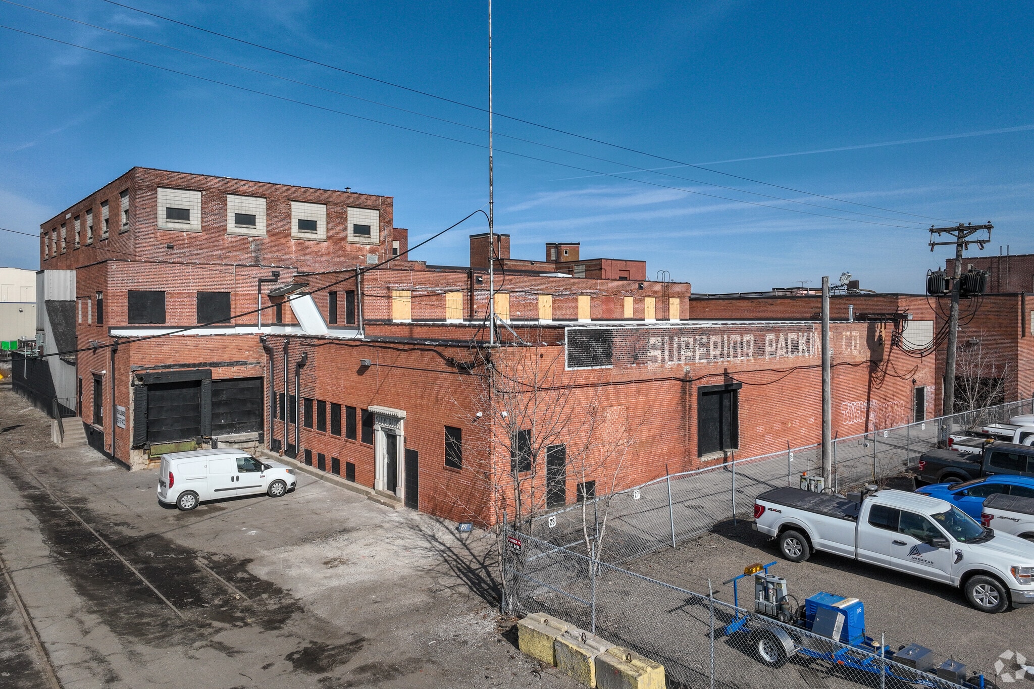 600-610 Montgomery St, Saint Paul, MN for lease Primary Photo- Image 1 of 24