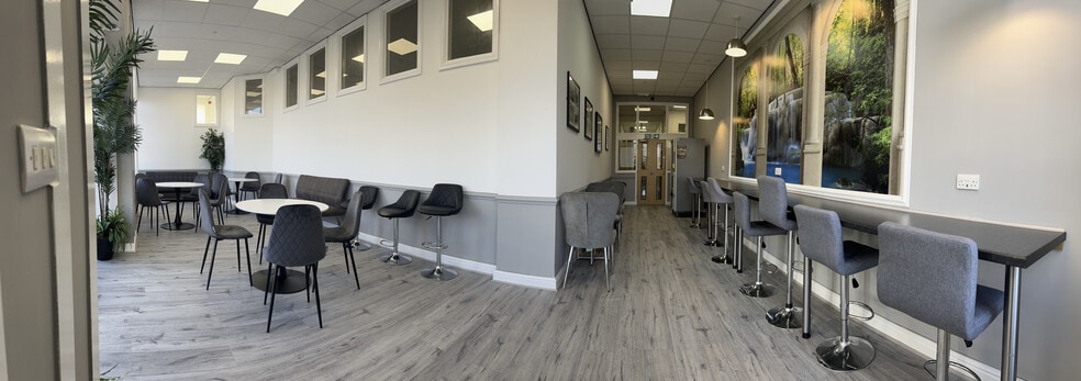 Chapel Rd, Oldham for lease - Building Photo - Image 3 of 7