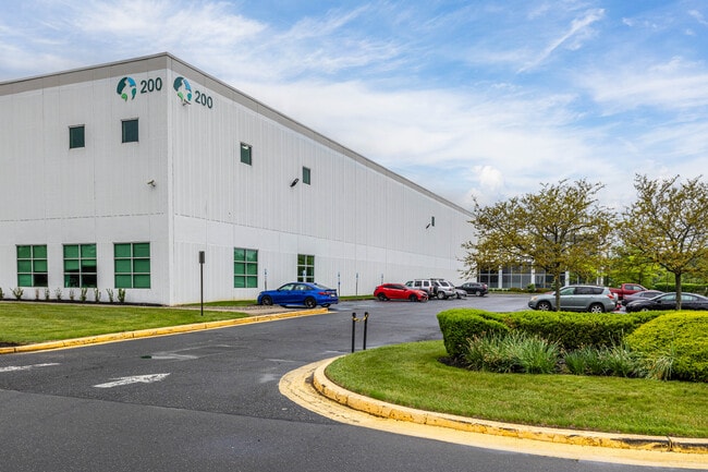 Plus de détails pour 200 Docks Corner Rd, South Brunswick, NJ - Industriel à louer
