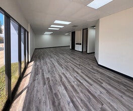 4400 S Wayside Dr, Houston, TX à louer Photo intérieure- Image 2 de 9
