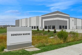 501 SW 37th St, Grimes, IA for lease Building Photo- Image 1 of 28