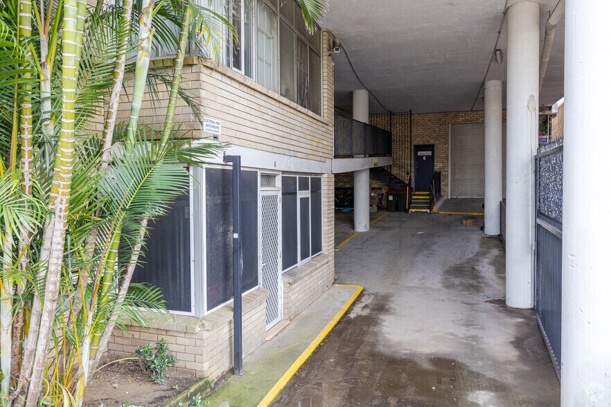 2-6 William St, Brookvale for sale - Building Photo - Image 3 of 6