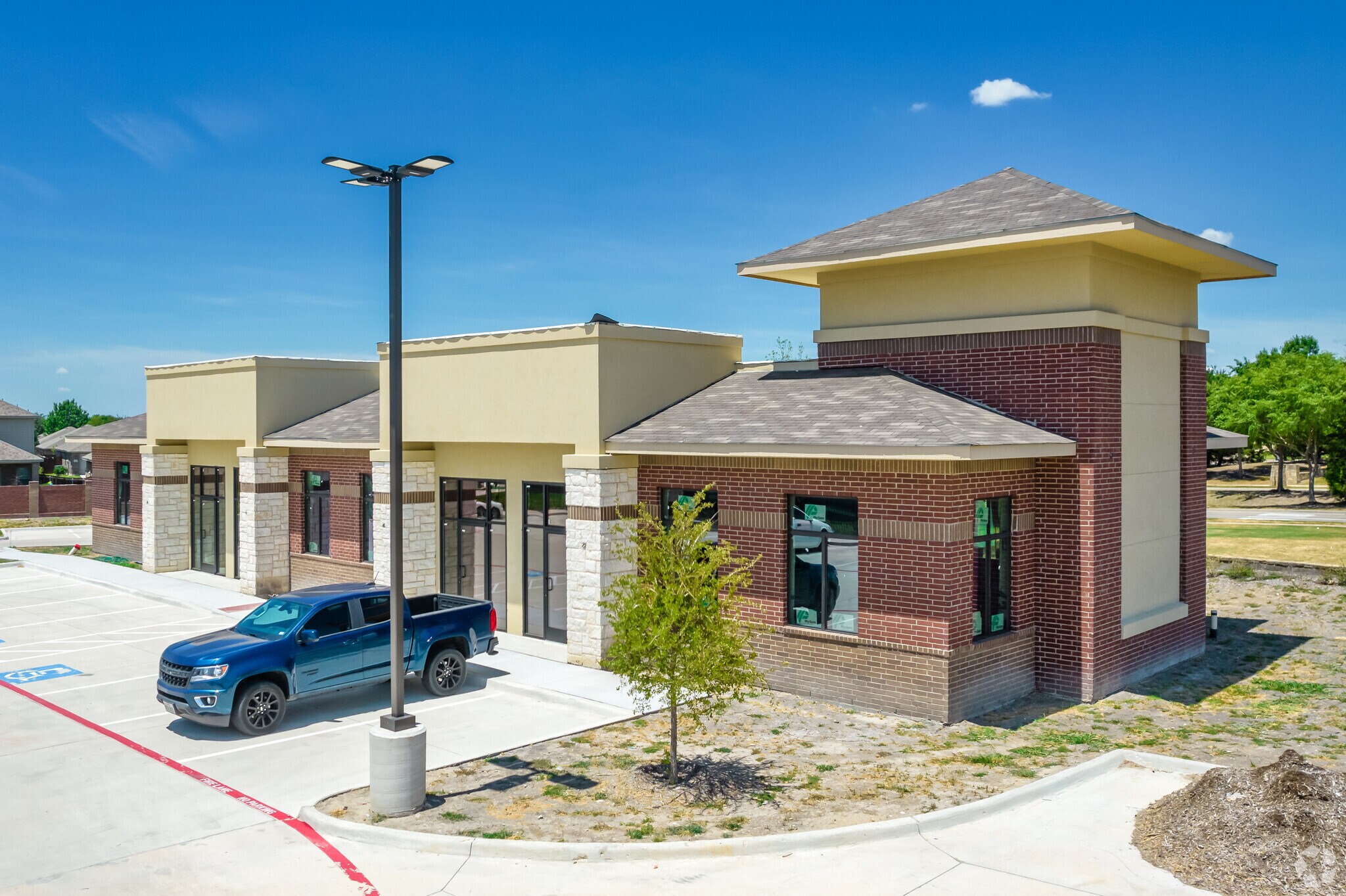 1001 Travis Ranch Blvd, Forney, TX à vendre Photo principale- Image 1 de 29