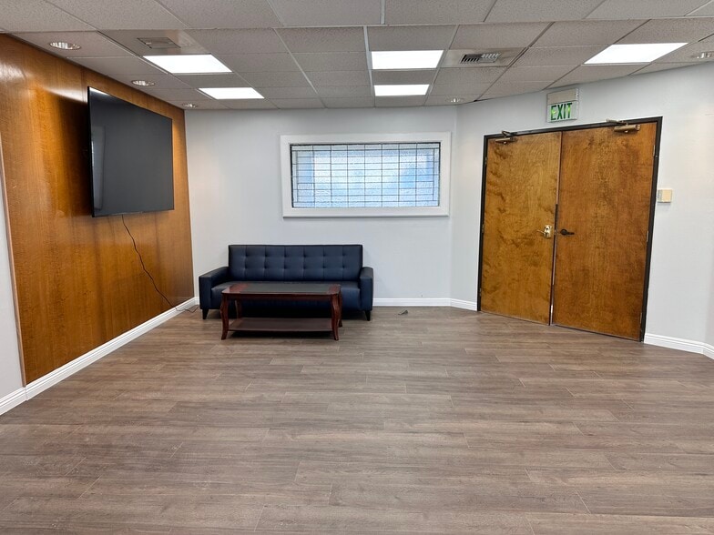 1500 Crenshaw Blvd, Torrance, CA à louer - Photo du bâtiment - Image 3 de 23