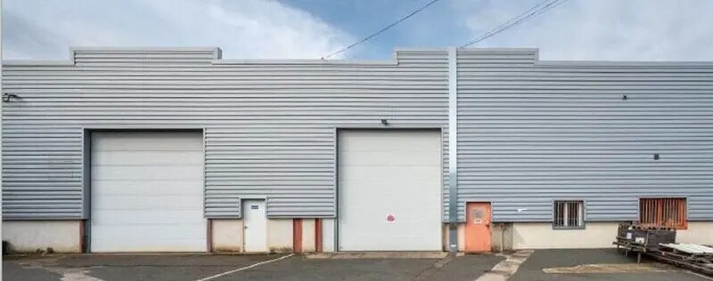 Flex dans Jassans-Riottier à louer - Photo du bâtiment - Image 1 de 1