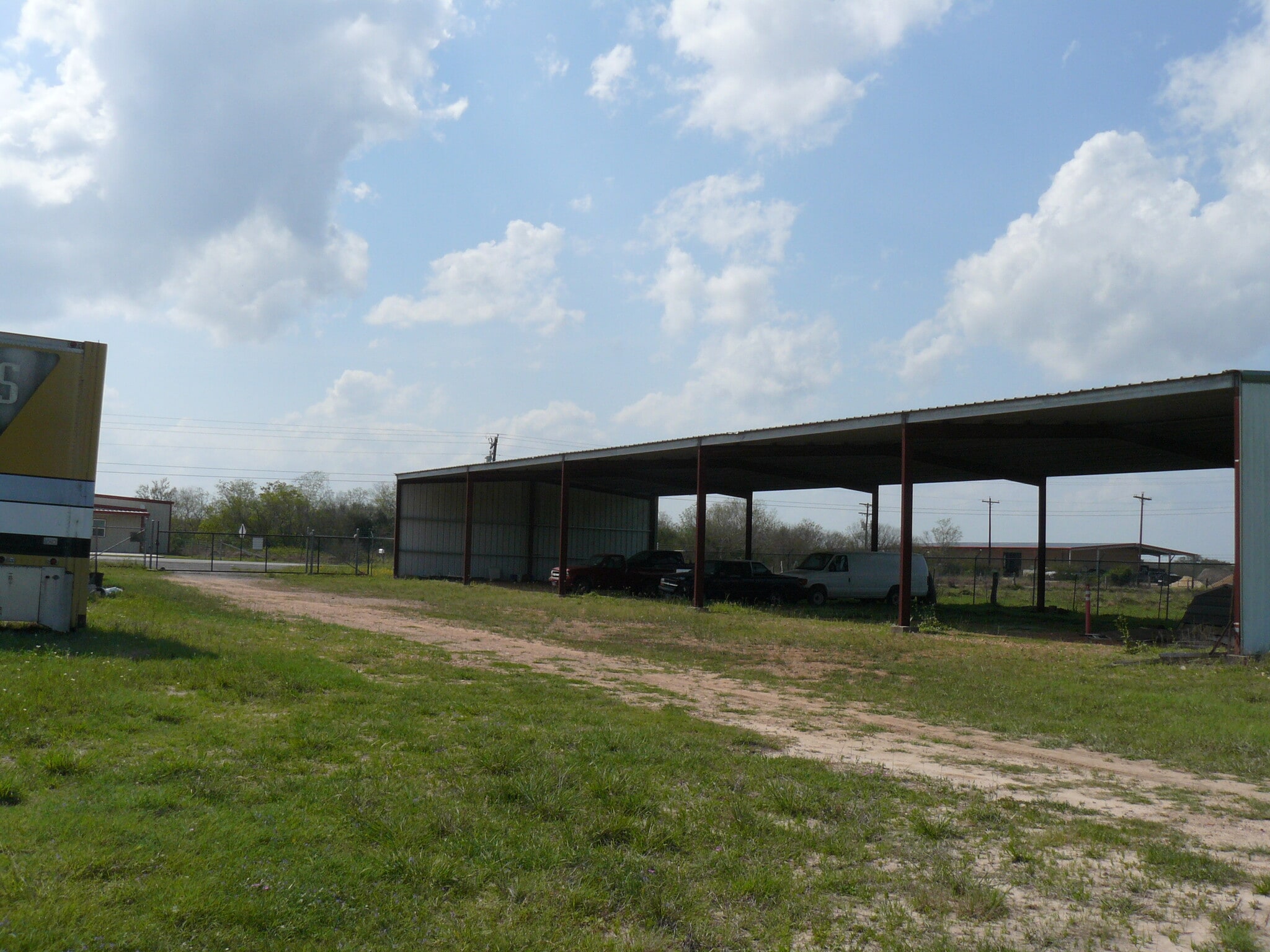 105 Beck Rd E, Inez, TX for sale Primary Photo- Image 1 of 6