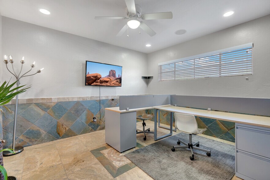 3428 N 15th Ave, Phoenix, AZ à louer - Photo du bâtiment - Image 3 de 17