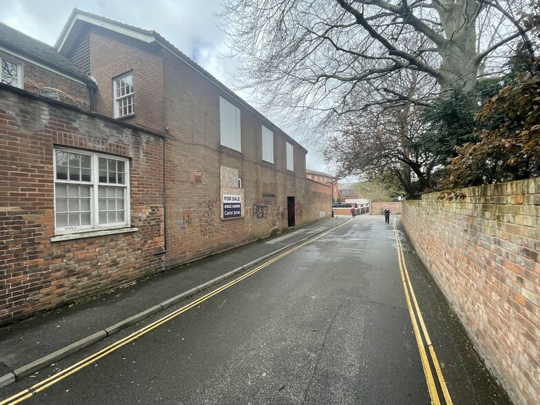 2A Church Sq, Taunton à vendre - Photo du bâtiment - Image 2 de 18