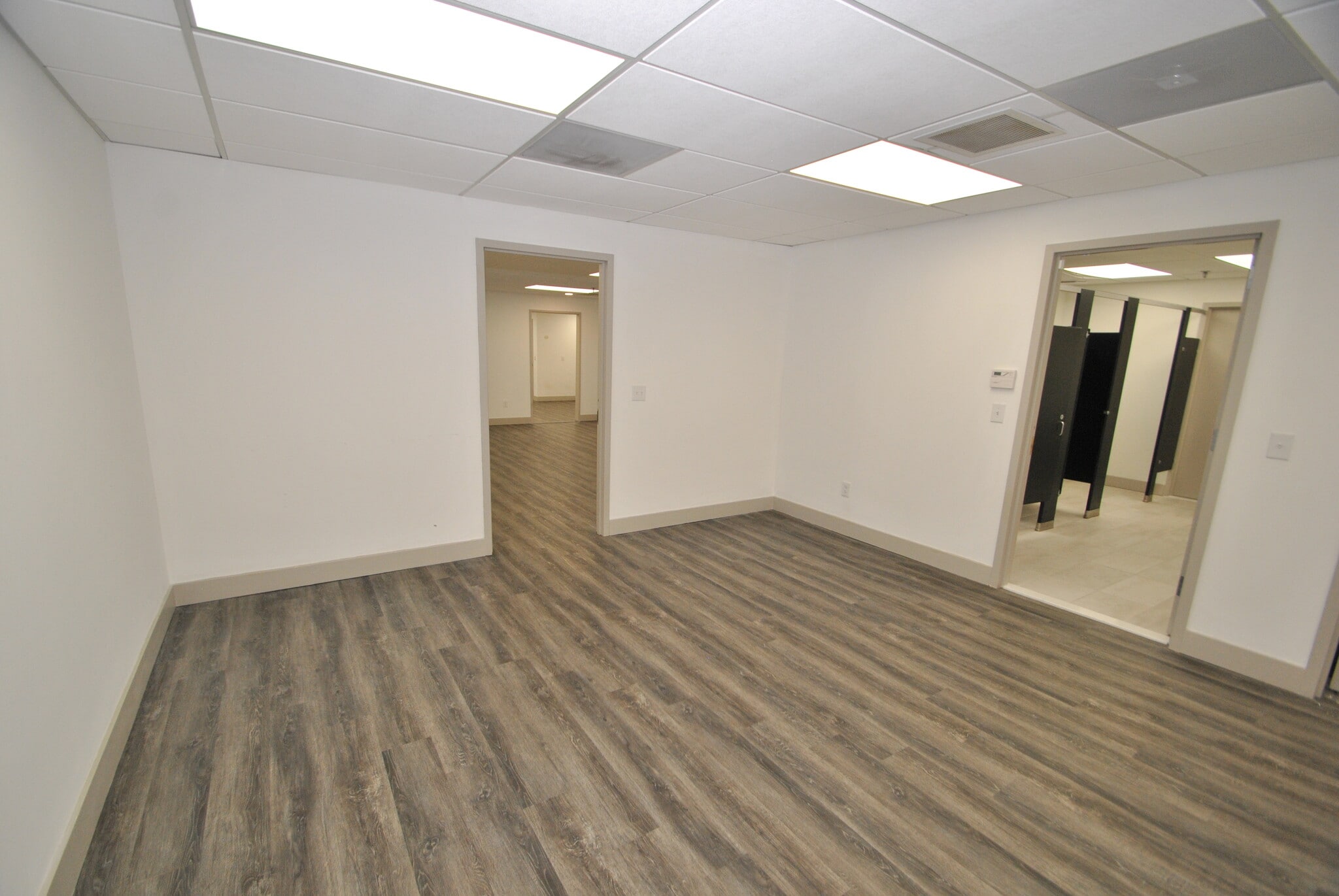 10 Allen St, Toms River, NJ for lease Interior Photo- Image 1 of 9