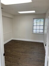 4807 N State St, Jackson, MS à louer Photo intérieure- Image 2 de 4